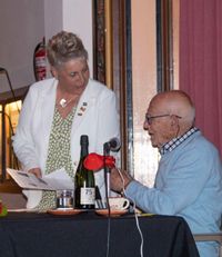 Click per ampliar informació